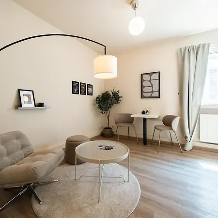Llr Design Am Bahnhof - Marocain Apartment *